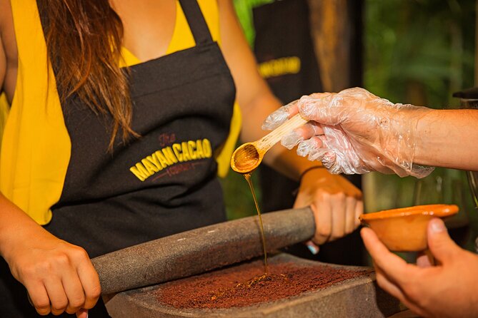 Chocolate Workshop - Grinding cacao the old-fashioned way