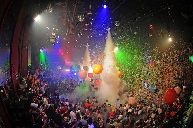 Coco Bongo Cancun Gold Member VIP Night Out by After Dark - What the $165 Gold ticket really buys