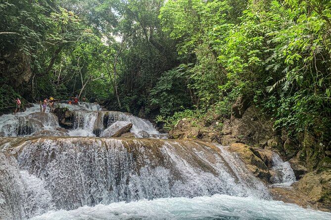 "Copalitilla" Waterfalls from Huatulco - Key points to know before booking