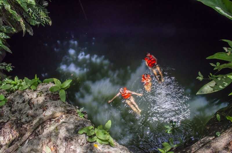 Cozumel: ATV Ride to Jade Cavern, Beach Club Access & Lunch - One hour on a Honda 250 through the jungle