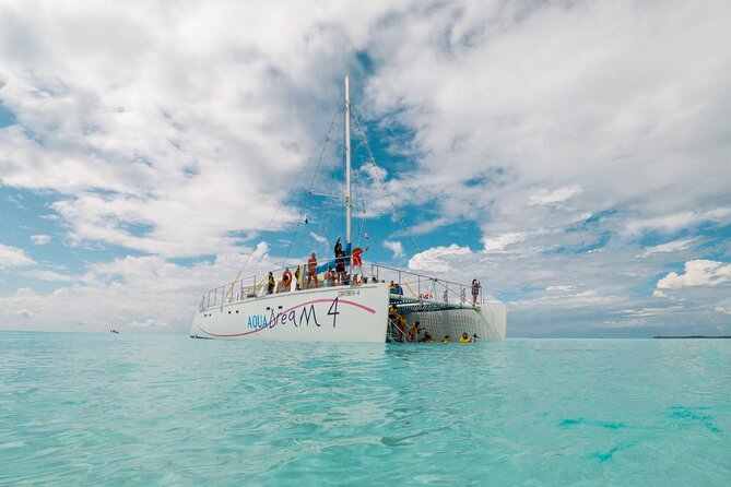 Cozumel Catamaran Snorkeling Tour & lunch® - Sun protection and marine park rules