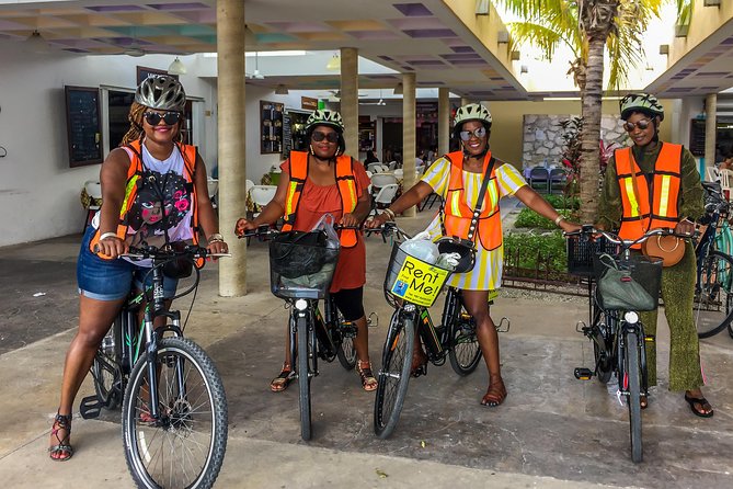 Cozumel: City Tour by E-bike - The guides are the strongest reason to choose this tour