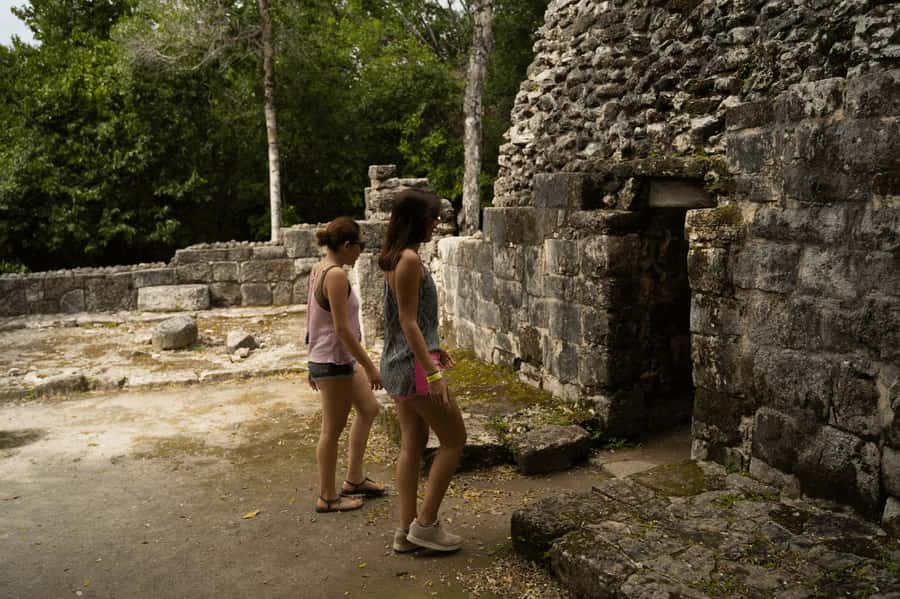 Cozumel: Mayan Ruins Guided Tour with Snorkeling & Lunch - Starting the day at San Gervasio