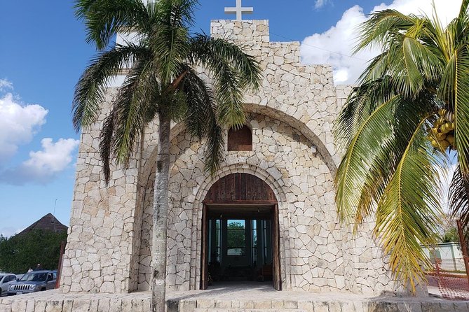 Customizable Private Buggy Tour in Cozumel with Lunch and Snorkel - El Mirador for views and local crafts