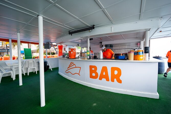 Dancer Cruise Isla Mujeres Snorkel Food and Drinks Included - Getting to the Cancun pier by 9:30 a.m.