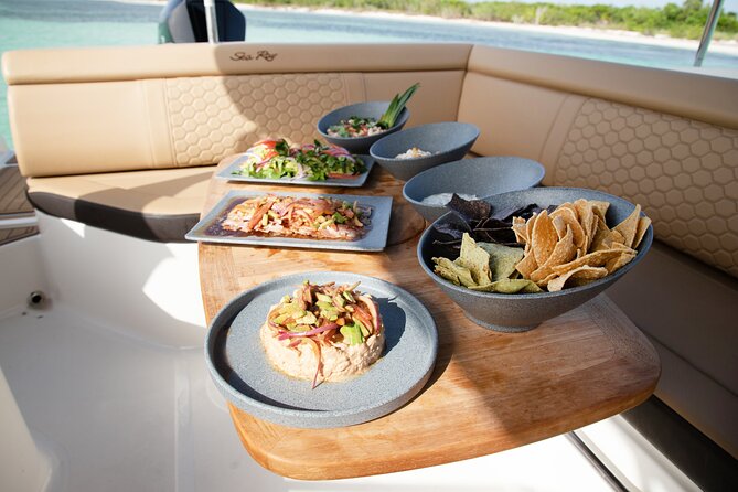Deluxe Private Boats - 27 ft Sea Ray - Who will enjoy this Cozumel boat day?