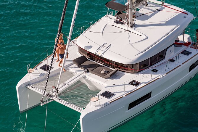 Deluxe Private Boats - 40 ft Catamaran - El Cielo’s clear water and white sand