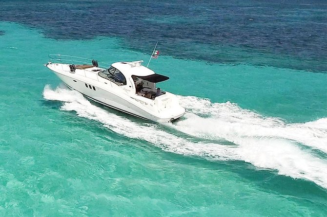 Deluxe Private Boats - 40 ft Sea Ray - Why a private Sea Ray changes the Cozumel day