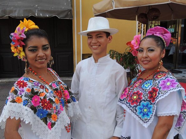 Discover the magic of Huatulco and its surroundings areas - Key points to know before you book