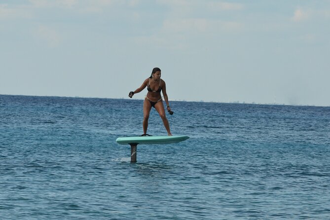 E-Surf Lessons - Meeting at La Monina in central Cozumel