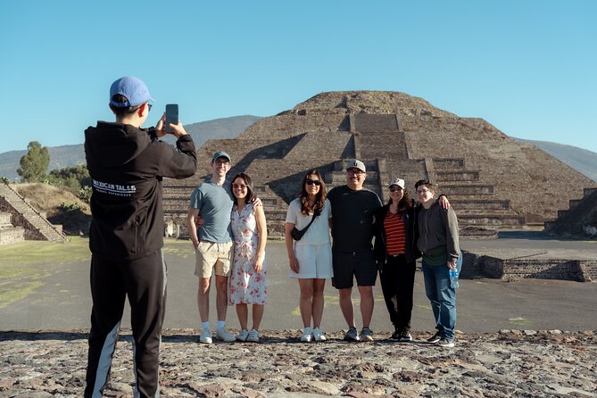 Early & Express Tour Teotihuacan Pyramids - Photos, quiet corners, and time to explore