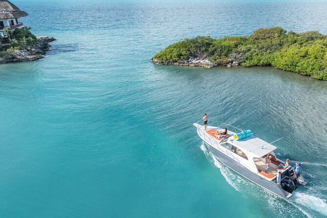 Exclusive Isla Mujeres and Cancun Private Yacht Tour - Music and the feel of a private boat