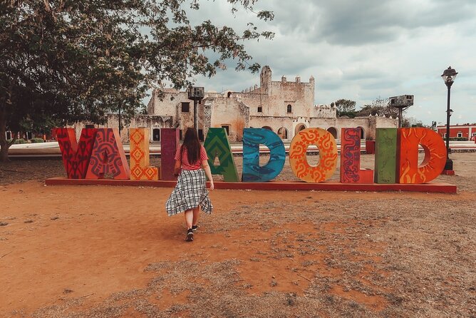 Exclusive Tour to Chichen Itza, 2 different Cenotes & Valladolid for 1 price! - A buffet lunch with Yucatecan flavors