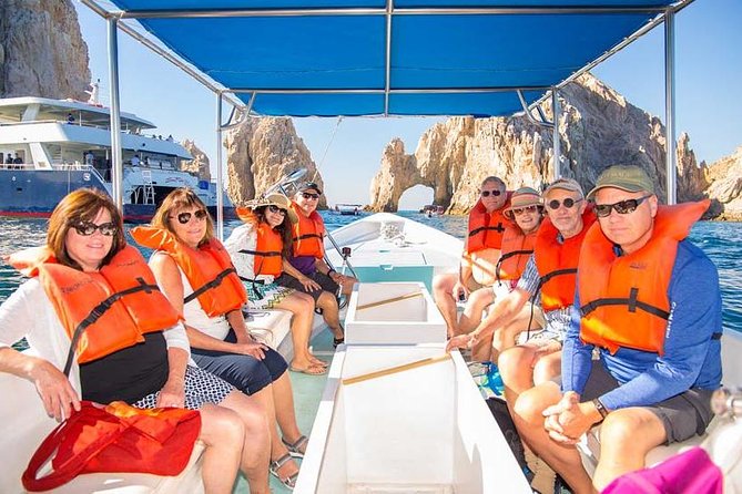 Explore Los Cabos City Tour, Glass-Bottom Boat Ride, Lunch and Shopping! - What this Los Cabos tour is really designed to do