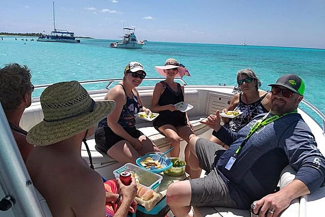 "First Lady" Private Snorkel & El Cielo Sandbar Combo - El Cielo and its famous starfish