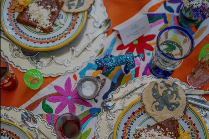 Flavors of Oaxaca: Cooking Class with No Set Menu and Local Market Tour - Dietary needs and who will enjoy it most
