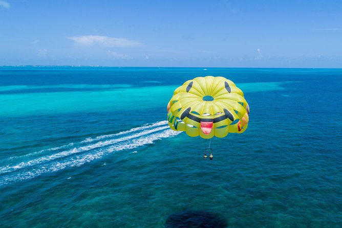 Fly Above Cancun Bay: Parasailing Experience - What the crew does well, and where timing can slip