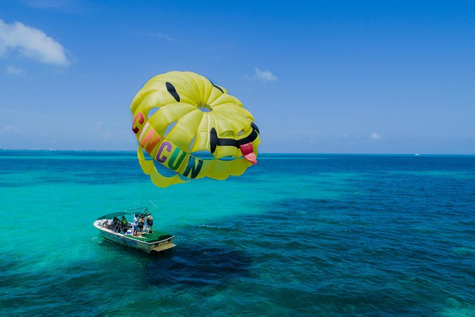 Fly Above Cancun Bay: Parasailing Experience - What to wear and what to bring