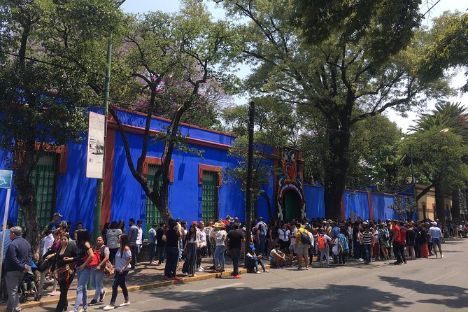 Frida Kahlo VIP [Museum Tickets Included] Bike, Markets & Churros - Who will enjoy this Coyoacán experience most
