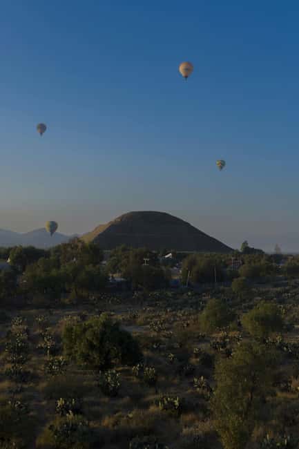 From CDMX: Teotihuacan Hot Air Balloon Ride & Optional Tours - Obsidian, tequila, and a Mexican meal