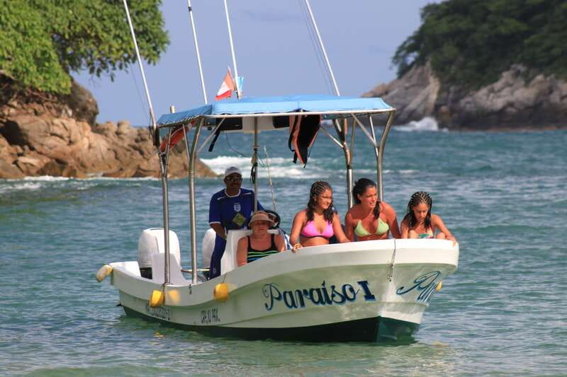 From La Crucecita: Private Huatulco 7 or 5 Bays Boat Trip - Why a private Huatulco boat day works so well