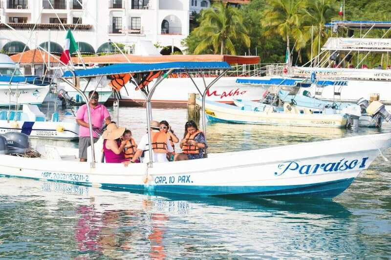 From La Crucecita: Private Huatulco 7 or 5 Bays Boat Trip - Simple preparation for a better day