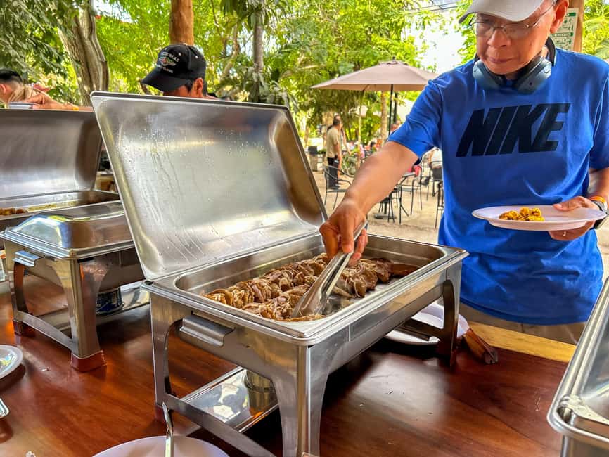 From Merida: Chichen Itza, Izamal & Cenote with Buffet Lunch - The bus ride and the value of a guided day