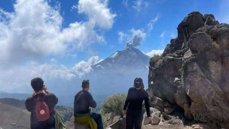 From Mexico City: Hike Iztaccihuatl Volcano with an Alpinist - Paso de Cortés: your first volcano viewpoint