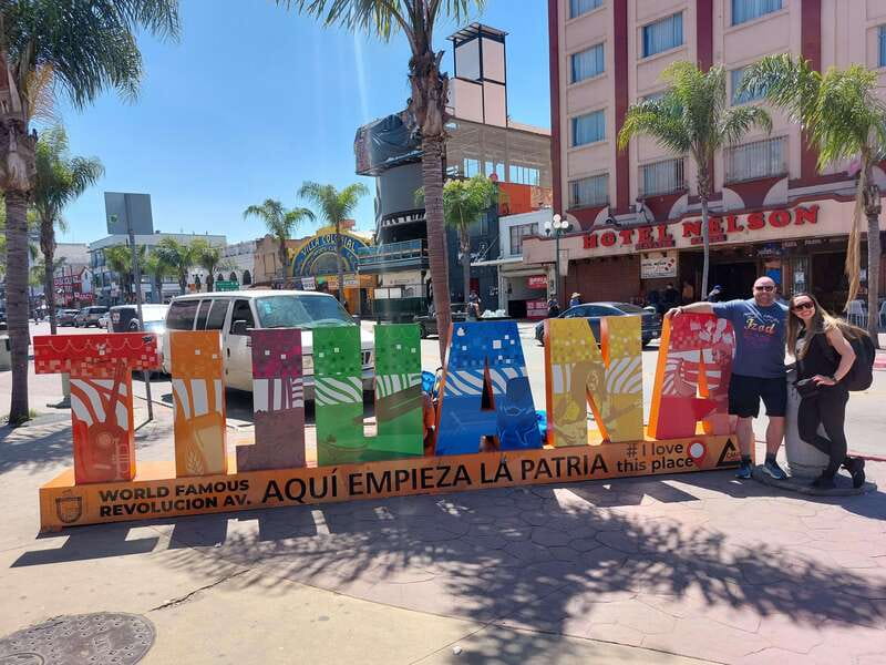 From San Diego: Tijuana Guided Day Trip with Lunch - Avenida Revolución, murals, and central Tijuana