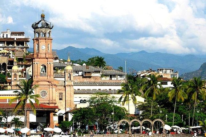 Full-Day Puerto Vallarta City Highlights Tour - Shopping stops and the cost of lunch