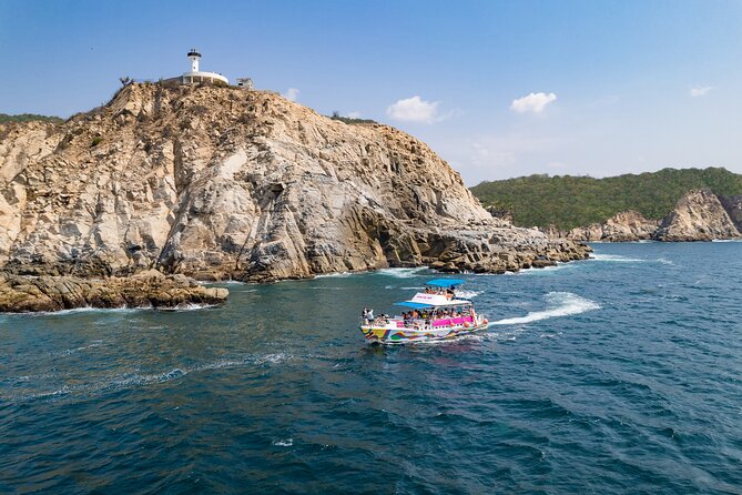Full Day Tour of the Bays of Huatulco - English, group size, and the pace of the day