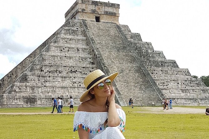 Full Day Tour to Visit Chichen Itza Saamal Cenote and Valladolid - The long ride home