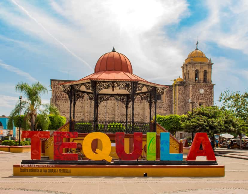Guadalajara: Tequila Day Trip with Jose Cuervo Option - Inside the traditional distillery