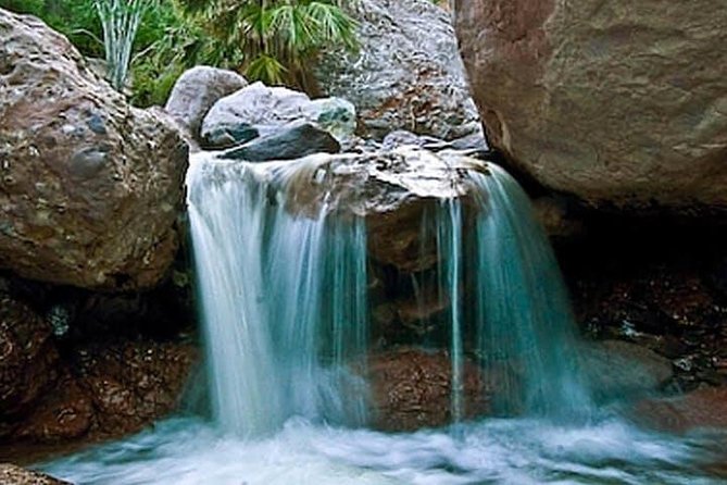 Guided Hike in Tabor Canyon - Tabor Canyon is a physical adventure