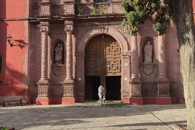 Historical and Cultural Walking Tour of San Miguel de Allende - Three connected stories at Nuestra Señora de la Salud