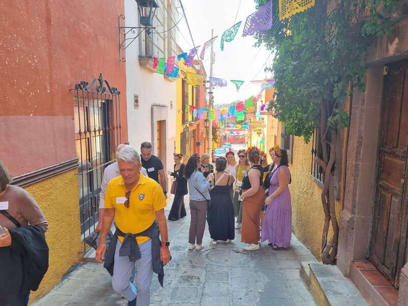 Historical & Cultural Walking Tour of San Miguel de Allende - Meeting at Canal and Hidalgo streets