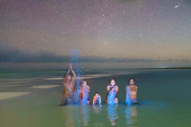 Holbox Kayak Bioluminescence Experience - Walking on the sandbank when the tide is low