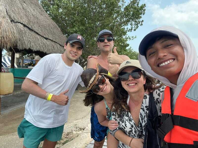 Holbox: Punta Mosquitos, Yalahau, & Pasión Island Boat Tour - Yalahau Lagoon and the freshwater spring