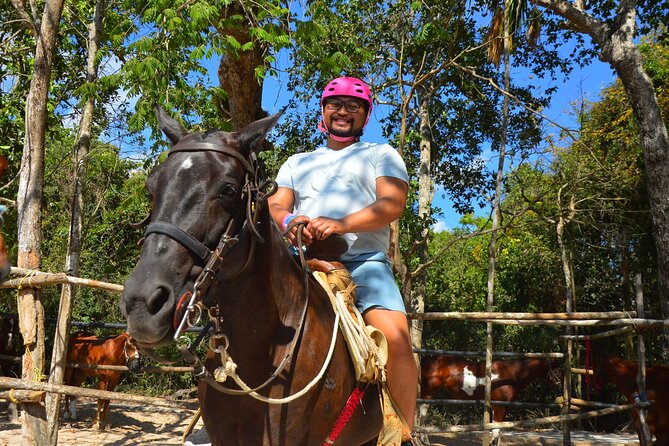 Horseback riding with ATV, zip lines and cenote, lunch and transfer - Horseback riding with modest expectations