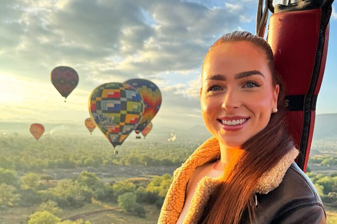 Hot Air Balloon Flight and Tour of the Majestic Pyramids - Breakfast at El Cielo Panoramic Restaurant