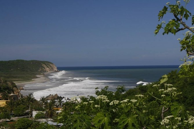 Huatulco City Tour HT - The coastal viewpoints make the best opening