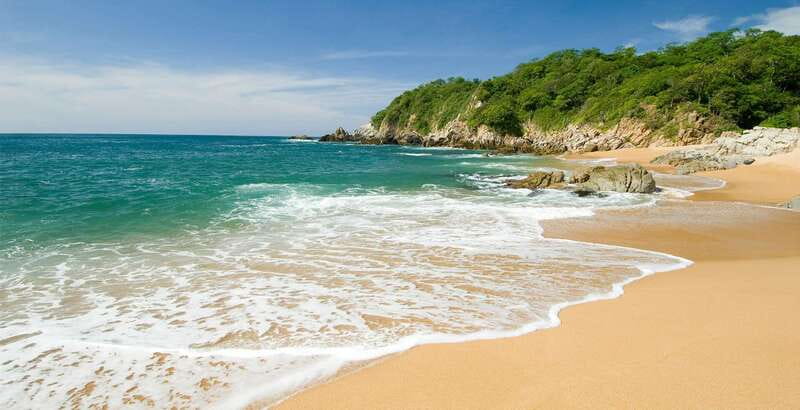 Huatulco: Premium Boat Tour with snorkel experience. - Should you book the Huatulco Premium Boat Tour?