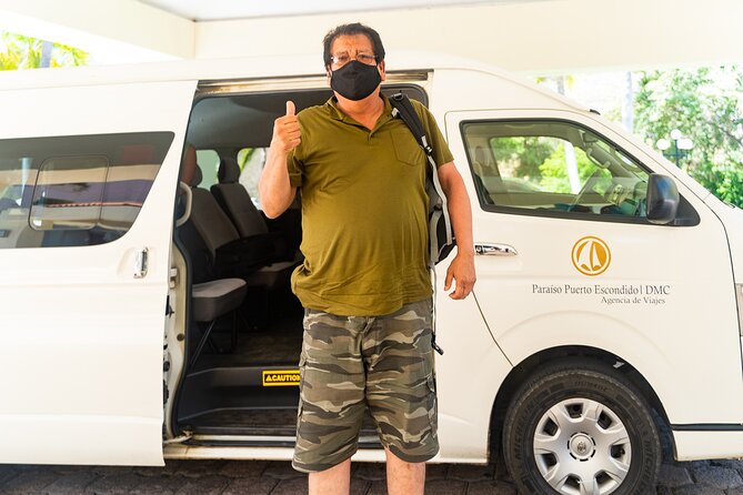 Huatulco: Private Transfer Airport - Hotels - A Direct Ride of About 31 Minutes