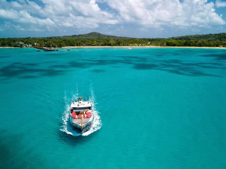 Isla Mujeres: Catamaran Ride with Open Bar, Snorkeling, and Lunch - What the $56 price really gets you