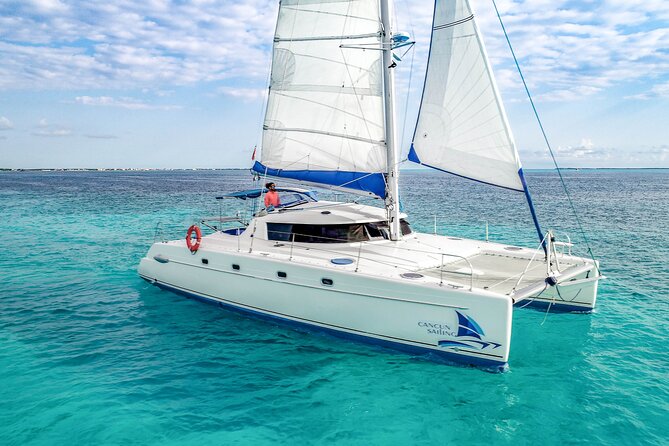 Isla Mujeres Catamaran Tour with Open Bar, Lunch and Snorkeling - Snorkeling near Isla Mujeres