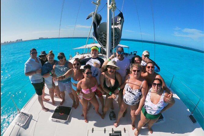Isla Mujeres Premium Catamaran Tour with transportation from Playa del Carmen - Reaching Isla Mujeres with less time than expected
