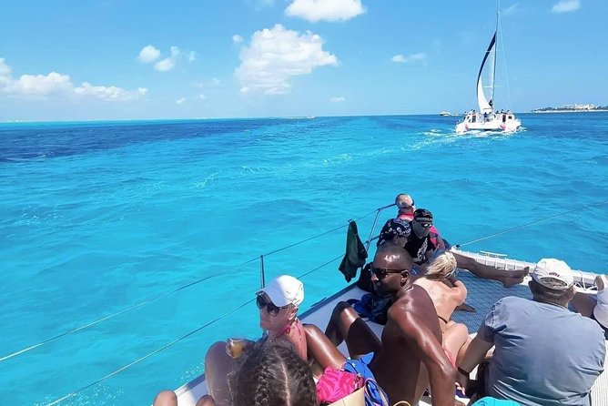 Isla Mujeres Premium Catamaran Tour with transportation from Playa del Carmen - The return trip and why the day can run long