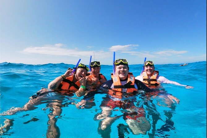 Isla Mujeres Premium Catamaran Tour with transportation from Playa del Carmen - What the crew does well, and where the operation can slip