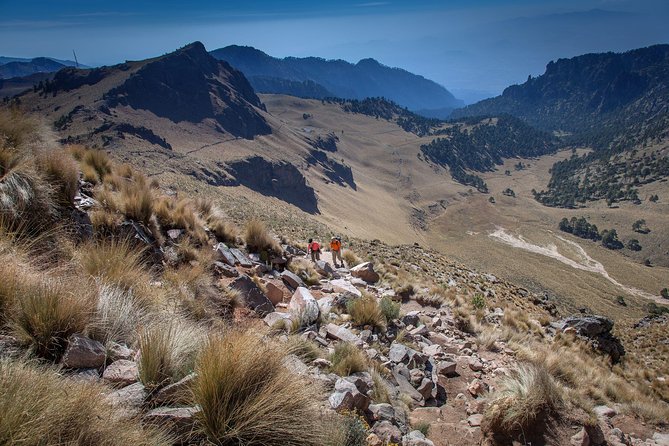 Iztaccihuatl Volcano Hike with an Alpinist - What the views are really like