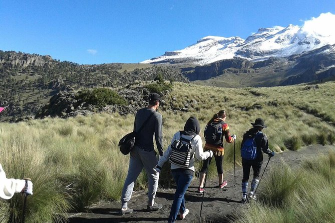 Iztaccihuatl Volcano Hike with an Alpinist - The guide makes a big difference